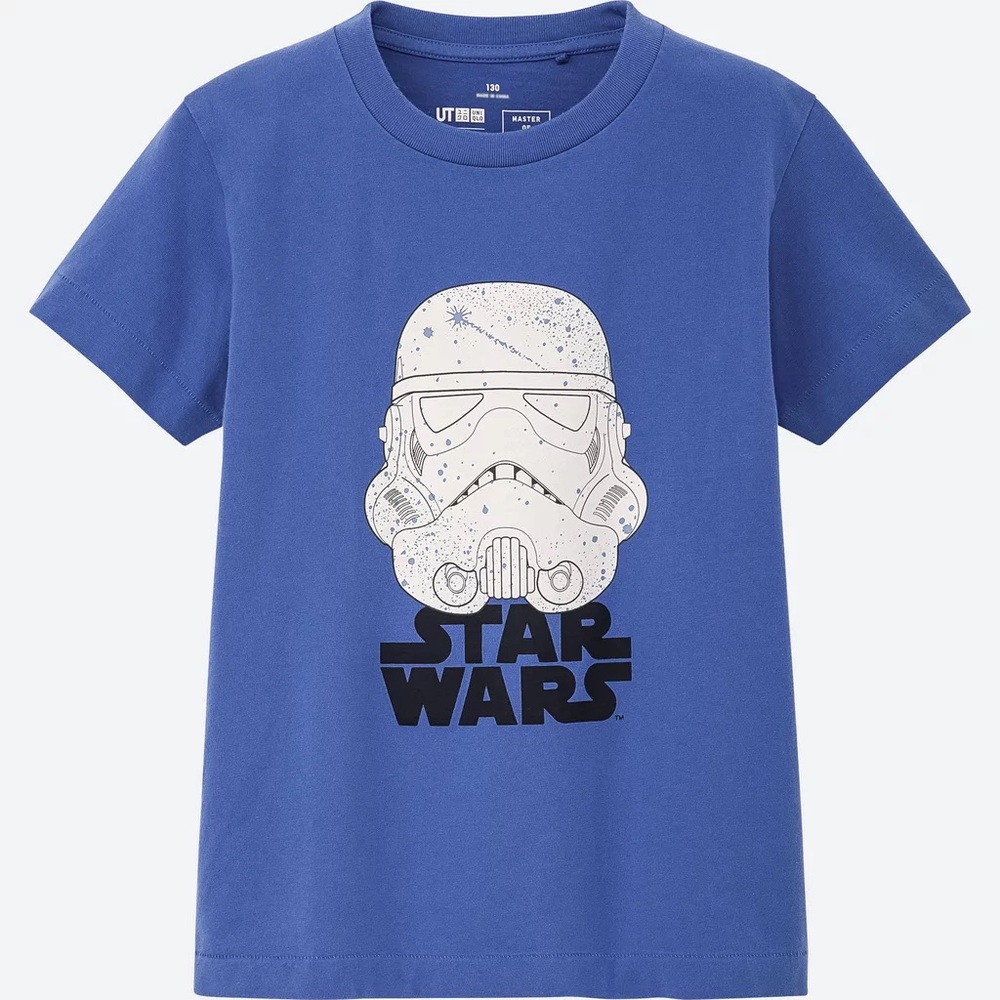 STAR WARS and UNIQLO UT Collection medium shirt.